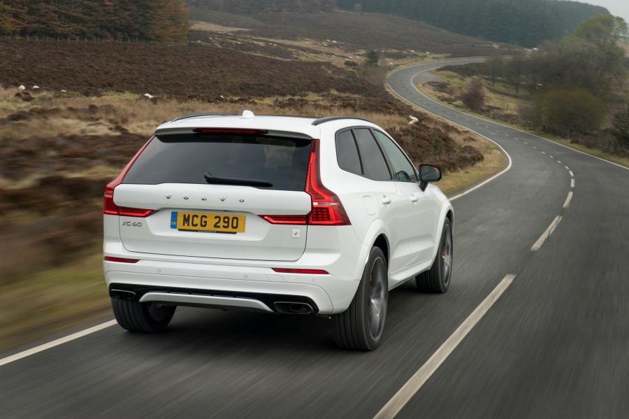  Volvo XC60 T8 Polestar Engineered 2019 года  (UK) (фото 19 из 40)